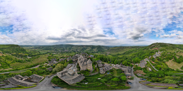 Village de Panat en Aveyron 